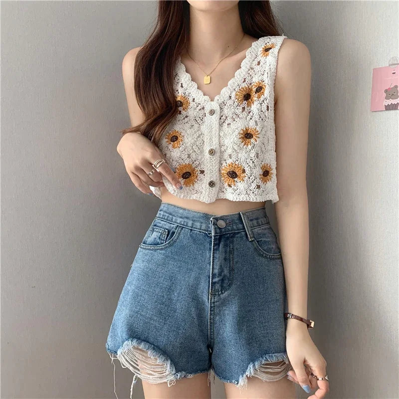 ITOOLIN Summer Women Floral Embroidery Sweet Tank Top Hollow Out Boho Sexy Crop Top Female Buttons Knit Cardigan Tops 2024